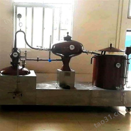 森科铜制夏朗德壶式蒸馏设备造型工艺古老