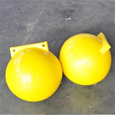 天蔚沙滩景区塑料浮体聚乙烯材质直径300mm单双耳警示浮球