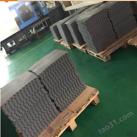上海一东塑料制品塑料地板模具设计开发制造PVC地垫注塑加工生产