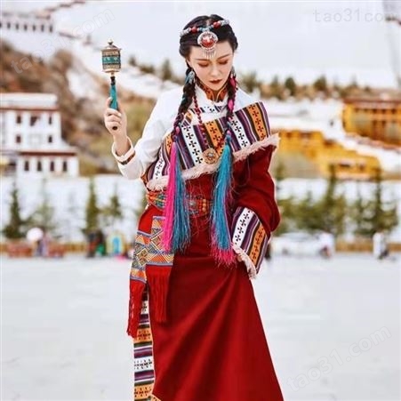 加厚款新款演艺藏裙西藏服女款藏袍丁真藏装藏服女长裙民族风一套